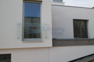 Skleněné zábradlí- řešení č. 3