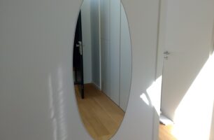 dlouhé zrcadlo