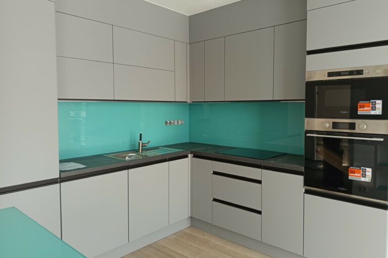 sklo za kuchyňskou linku tyrkysová